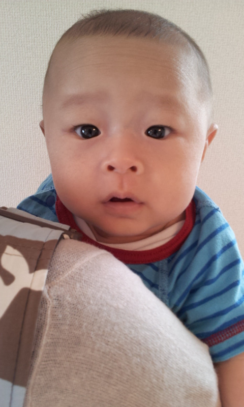 赤ちゃん 赤ちゃん